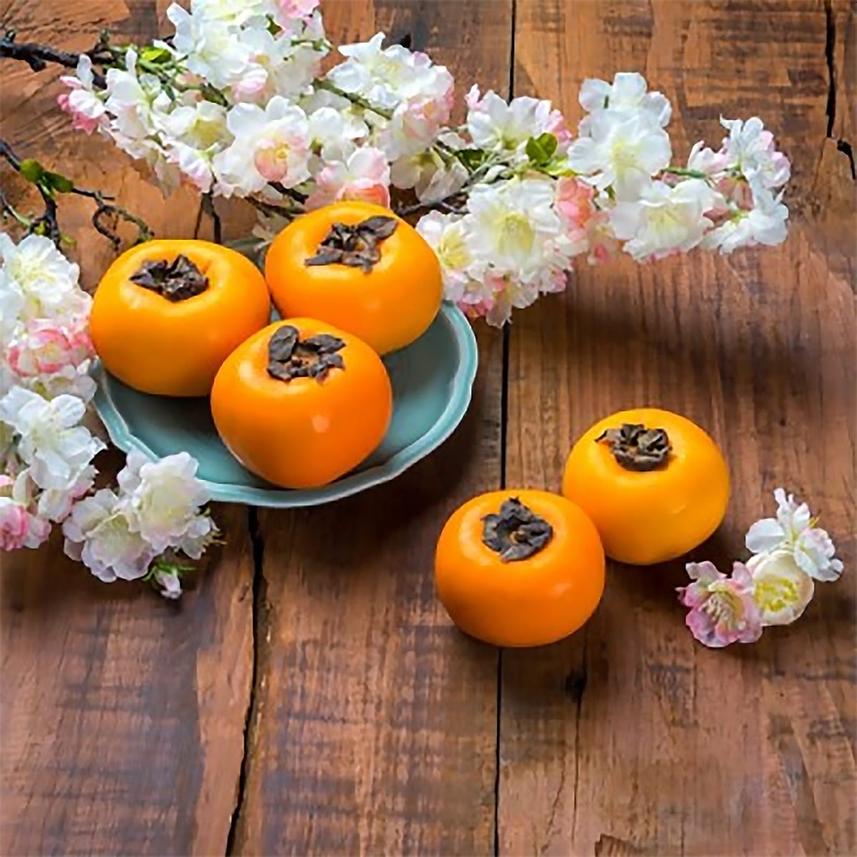 White Lily & Persimmon (520mls)